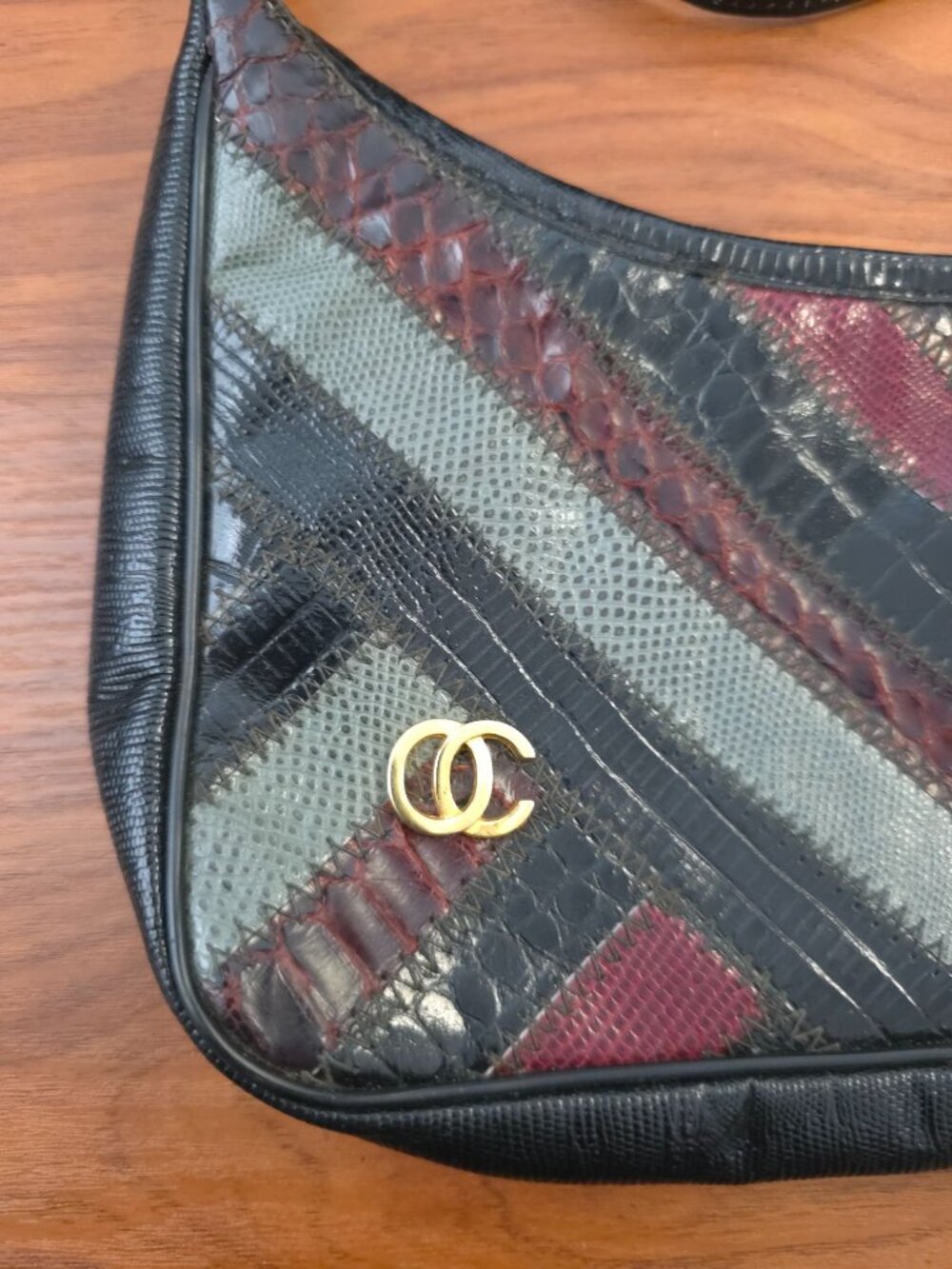 70s Oleg Cassini Patchwork Snakeskin Exotic Reptile Skin Leather Shoulder Bag - Picture 4 of 7